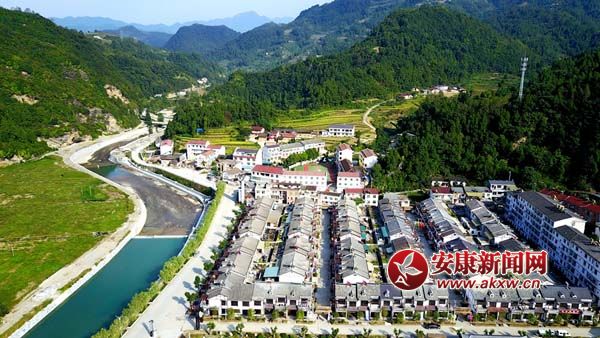 �����ʯȪ���ٰ조ˮ��֮������Ļ���