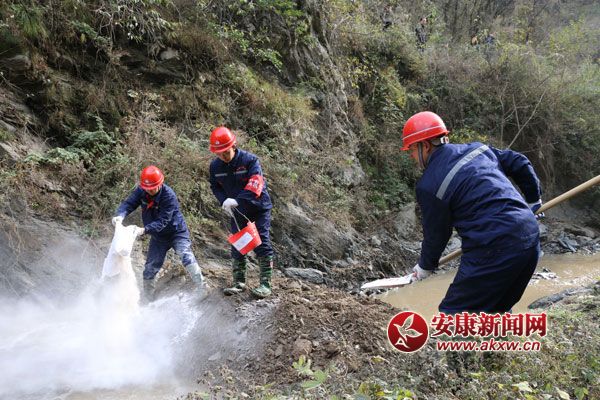 ��������β���ͻ�������¼�Ӧ������