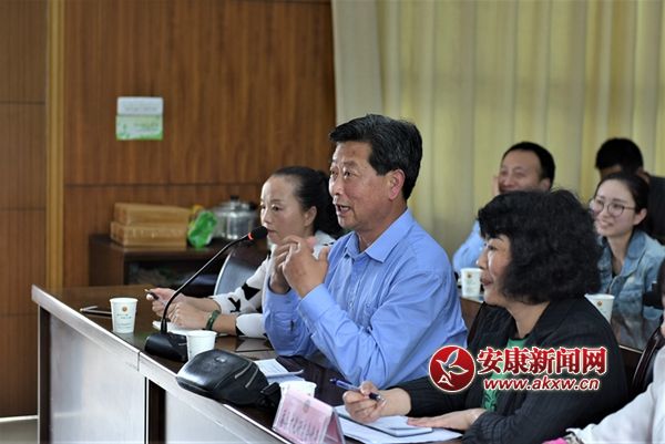 ʯȪ����ЭίԱΪ��˿·֮Դ�����轨���ײ�