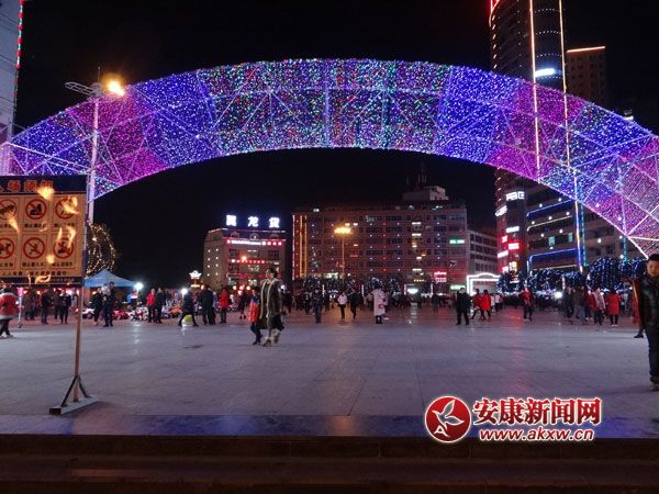 �����ʵƹ��ź���Ũ�����շ�Χ